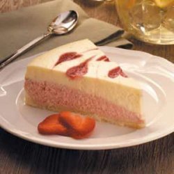 Strawberry Swirl Cheesecake