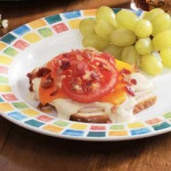 Kentucky Hot Brown Sandwiches