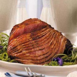 Raspberry-Chipotle Glazed Ham