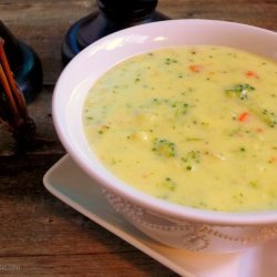 Cheesy Cauliflower Soup