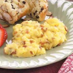 Cream Cheese Scrambled Eggs