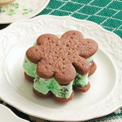 Minty Ice Cream Shamrocks