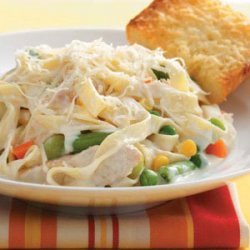 Chicken Fettuccine Alfredo with Veggies