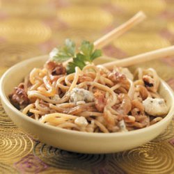 Gorgonzola Pasta with Walnuts