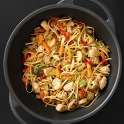 Sizzling Chicken Lo Mein