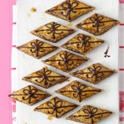 Chocolate-Drizzled Baklava