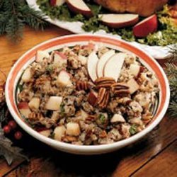 Sausage-Pecan Turkey Stuffing