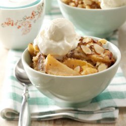 Nutty Apple Streusel Dessert