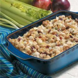 Sweet 'n' Savory Apple Stuffing