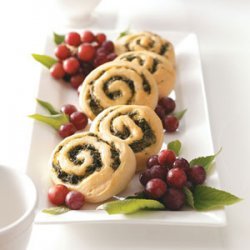 Spinach Pinwheel Rolls