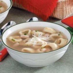 Garlic-Basil Tortellini Soup