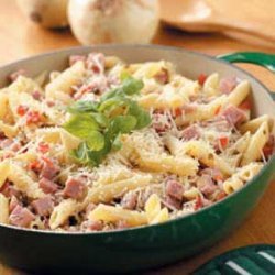 Pretty Penne Ham Skillet