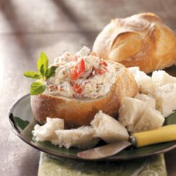 Bacon-Tomato Dip in a Bread Bowl