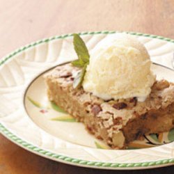 Walnut-Apple Snack Cake