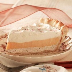 Eggnog Cream Pies