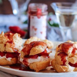 Strawberry Cream Puffs with Strawberry Sauce