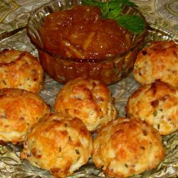 Cheddar, Bacon, and Fresh Chive Biscuits