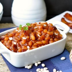 Baked Beans with Bacon and Brown Sugar