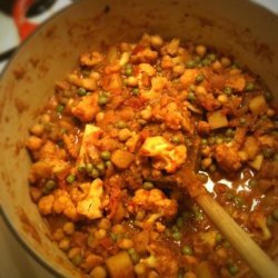 Indian Potatoes, Peas and Cauliflower