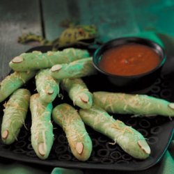 Witch's Hairy Finger Breadsticks