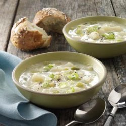 Hearty Leek and Potato Soup