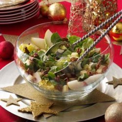 Candied Pecan and Pear Salad