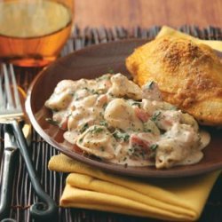 Tortellini with Tomato-Cream Sauce