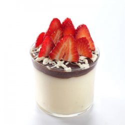 B&W Vanilla Bean Puddings with Fresh Strawberries