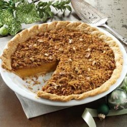 Ginger Pumpkin Pie with Streusel