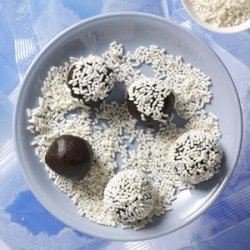 Crunchy Chocolate Mint Balls