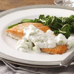 Quick Poached Salmon with Cucumber Sauce