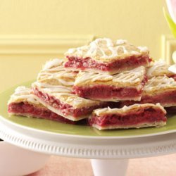 Raspberry-Rhubarb Slab Pie