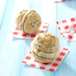 Caramel-Chocolate Chip Sandwich Cookies