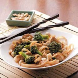 Stir-Fried Chicken and Rice Noodles