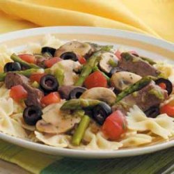 Beef 'n' Asparagus Pasta