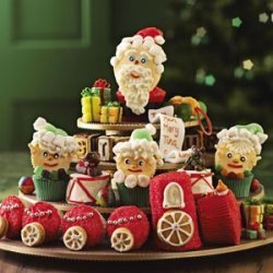 Santa's Workshop Cupcakes