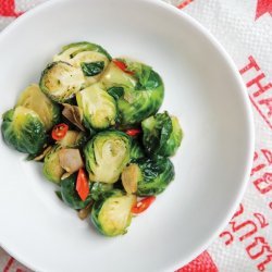 Stir-Fried Brussels Sprouts with Garlic and Chile