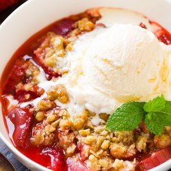 Rhubarb Crisp