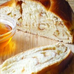 Holiday Apple-Raisin Challah