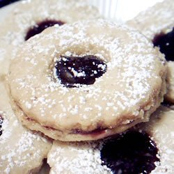 Linzer Tarts