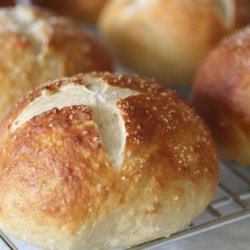 Bretzel Rolls (Bavarian Pretzel Sandwich Rolls)