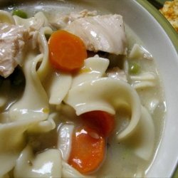 Lazy Slow Cooker Creamy Chicken Noodle Soup