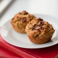 Low-Fat Banana Oatmeal Chocolate Chip Muffins