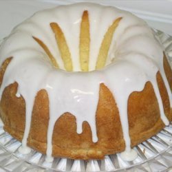 7-Up Bundt Cake