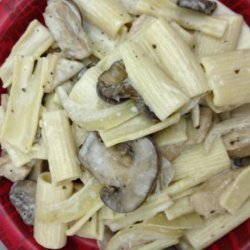 Carmela's Chicken Rigatoni (Copycat Romano's Macaroni Grill)