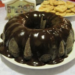 Amazing Solan Family Chocolate Cake (Aka 3-Hole Cake)