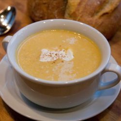 Simple Roasted Butternut Squash Cinnamon Soup