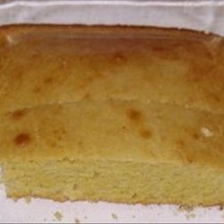 Marie Callender's Famous Golden Cornbread (copycat!) and Honey B