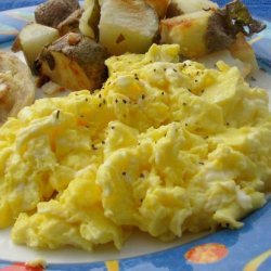 Scrambled Eggs Hotel Style... Very Simple