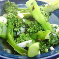 Broccoli With Garlic-Herb Butter